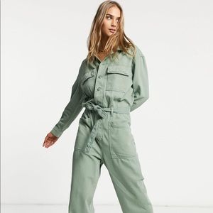 Levi’s Utility Jumpsuit in Green